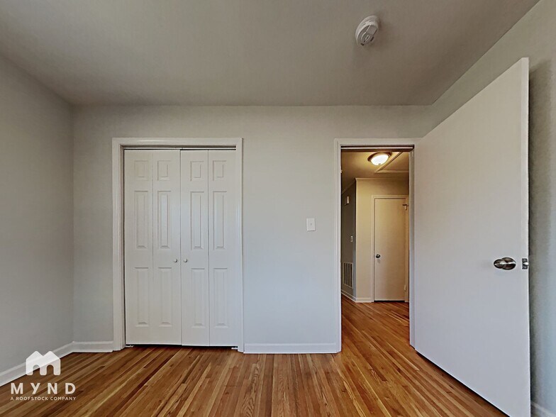 Building Photo - 2414 Heywood Ave