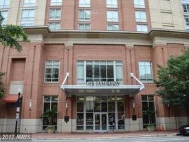 Building Photo - 2050 Jamieson Ave