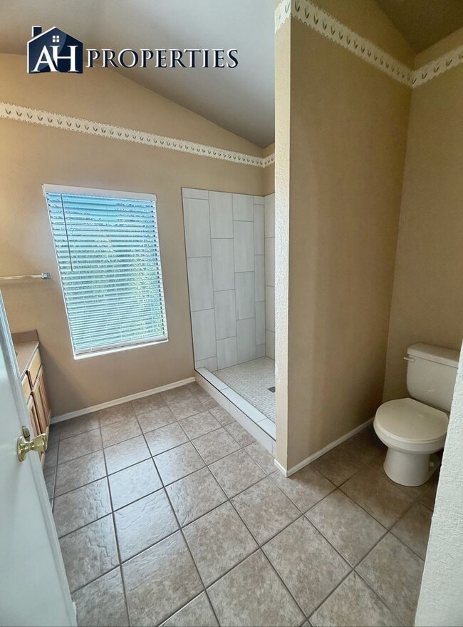 Building Photo - 7203 W Kimberly Way