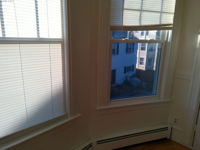 Building Photo - 65-67-67 4th Ave