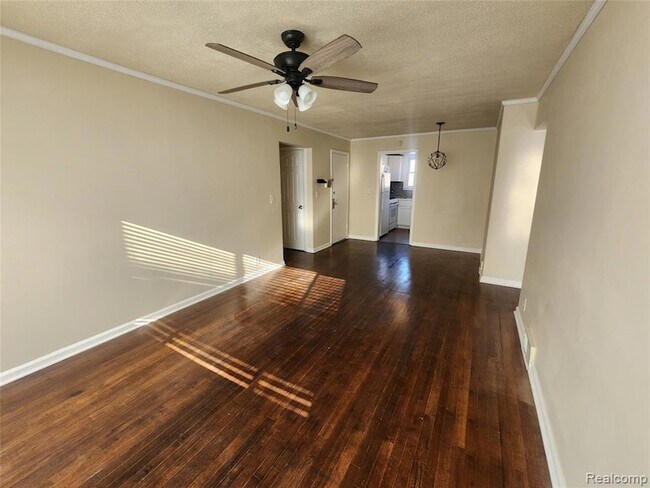 Building Photo - 20248 Schaefer Hwy