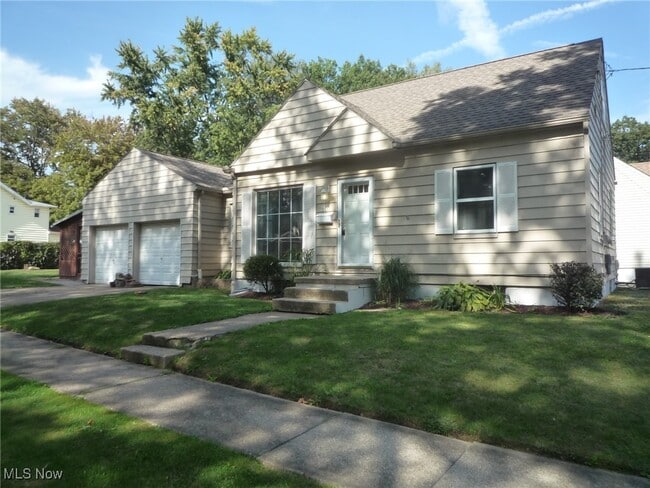 Primary Photo - 2827 Norwood St