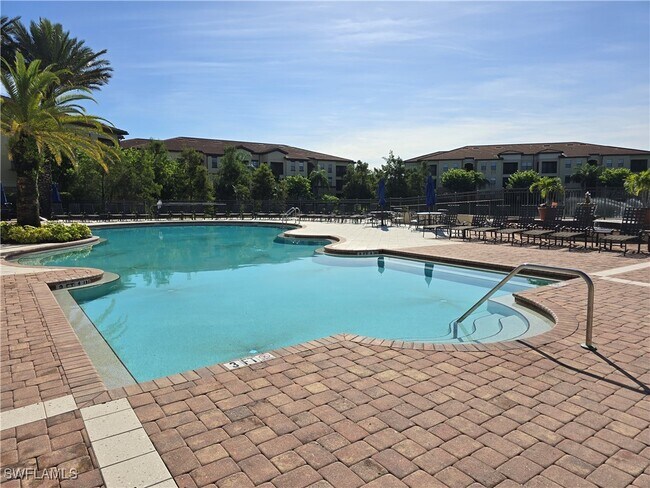 Building Photo - 12940 Positano Cir
