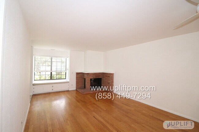Building Photo - 4084 Crystal Dawn Ln