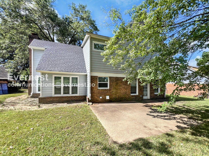 Building Photo - 4304 Ash Creek Cove