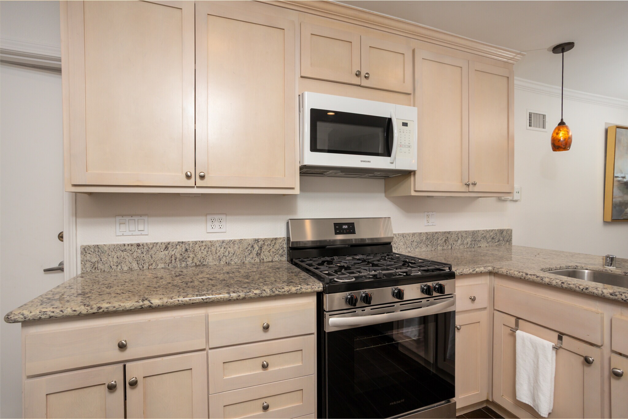 Building Photo - 5244 Edge Park Way