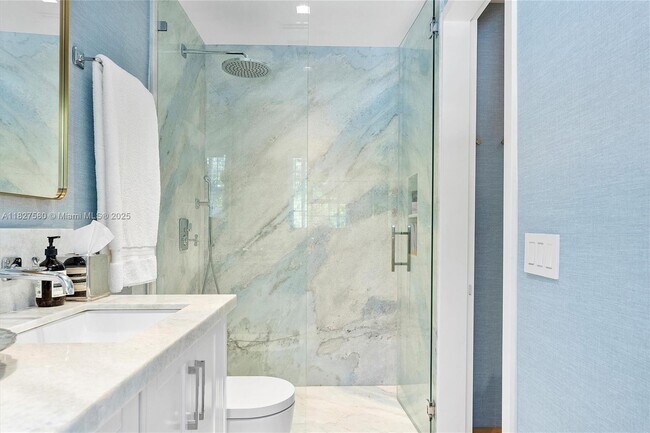 Building Photo - 607 Melaleuca Ln