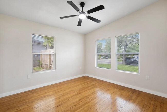 Building Photo - 306 Westmoreland Dr