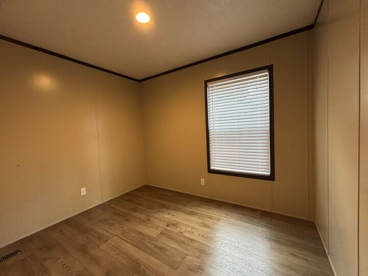 Building Photo - 601 Kathy St