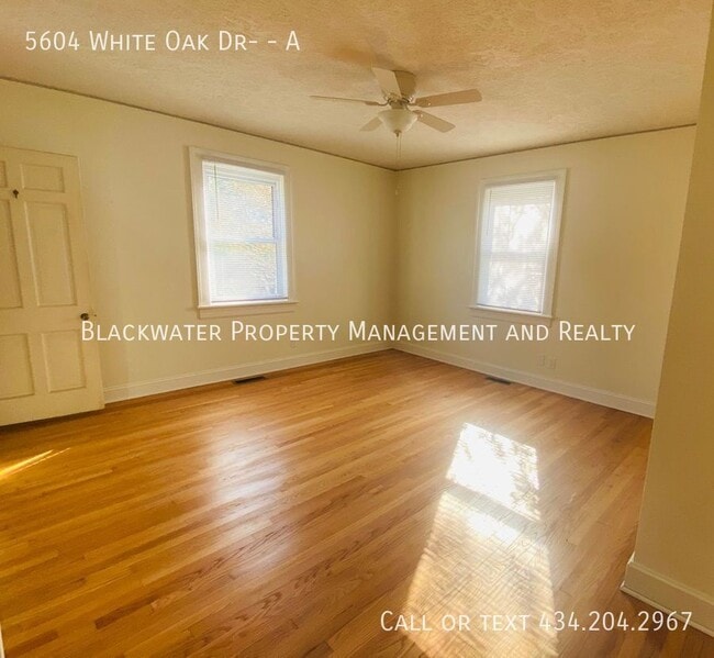 Building Photo - 5604 White Oak Dr