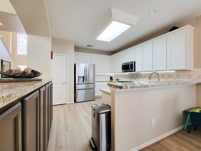 Building Photo - 17615 Forest Haven Trail