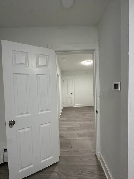 Building Photo - 176 Pearl St