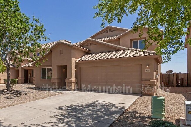 Building Photo - 5179 E Silverbell Rd