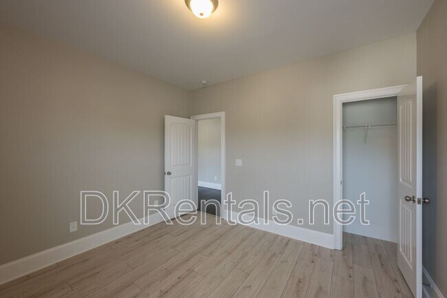 Building Photo - 94 Fox Knoll Trail