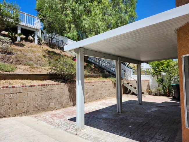 Building Photo - 2551 Kennedy Dr