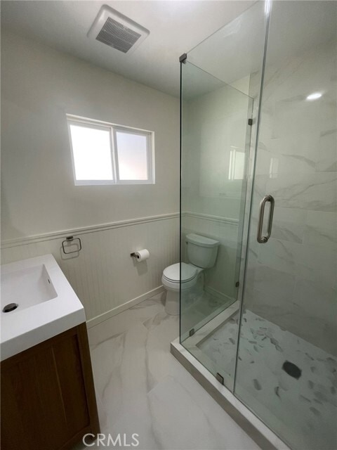 Building Photo - 3807 Mohawk St