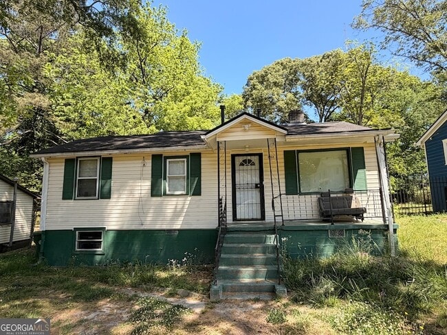 Building Photo - 2203 Tiger Flowers Dr NW