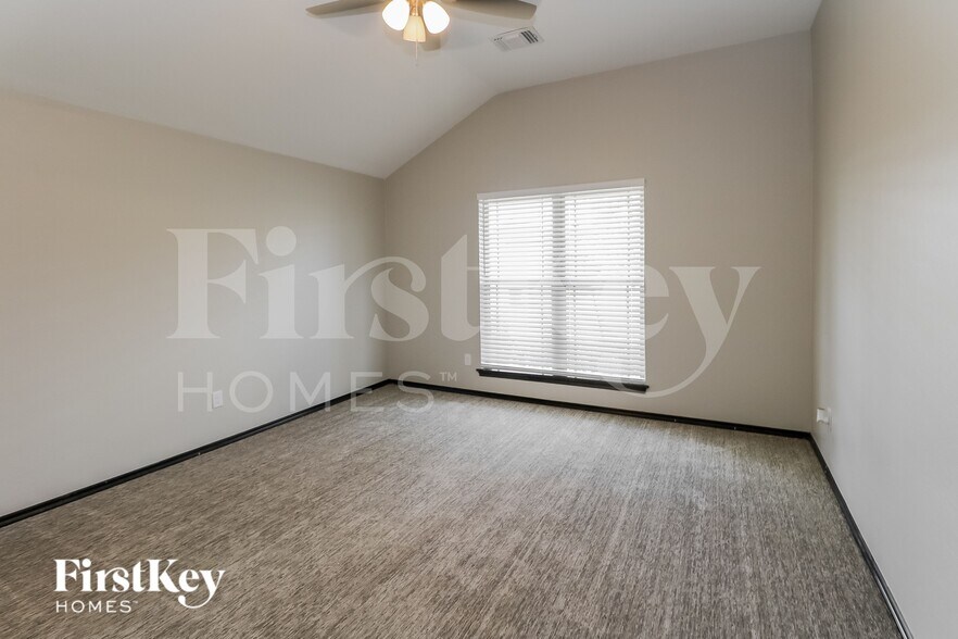 Building Photo - 3508 Slate River Dr