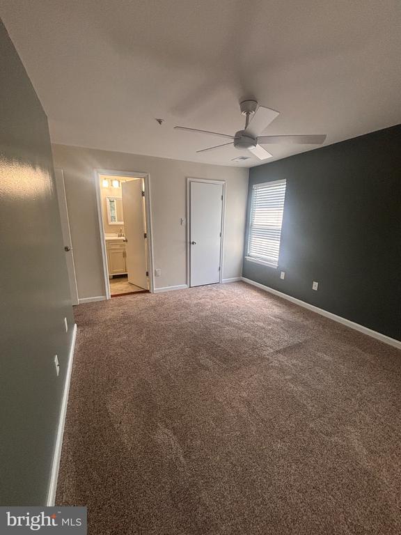 Building Photo - 14201 Wolf Creek Pl