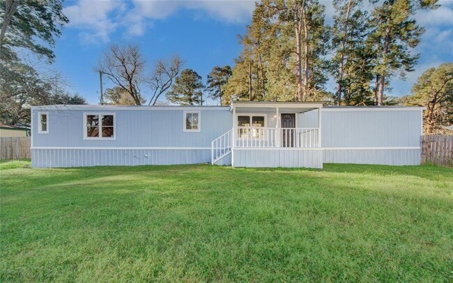 Building Photo - 13419 Commander Cir