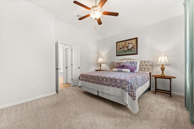 Building Photo - 489 Bridgestone Way