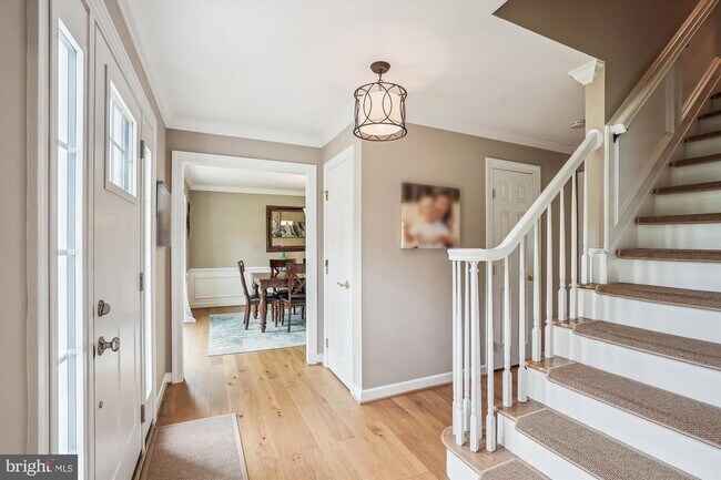 Building Photo - 8300 Centerbrook Pl