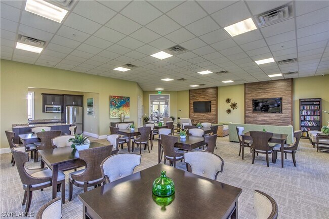 Building Photo - 4225 Bloomfield St