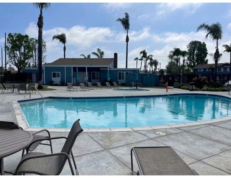 Building Photo - 19756 Kingswood Ln