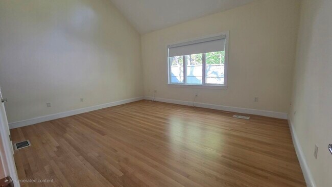 Building Photo - 900 W Roxbury Pkwy