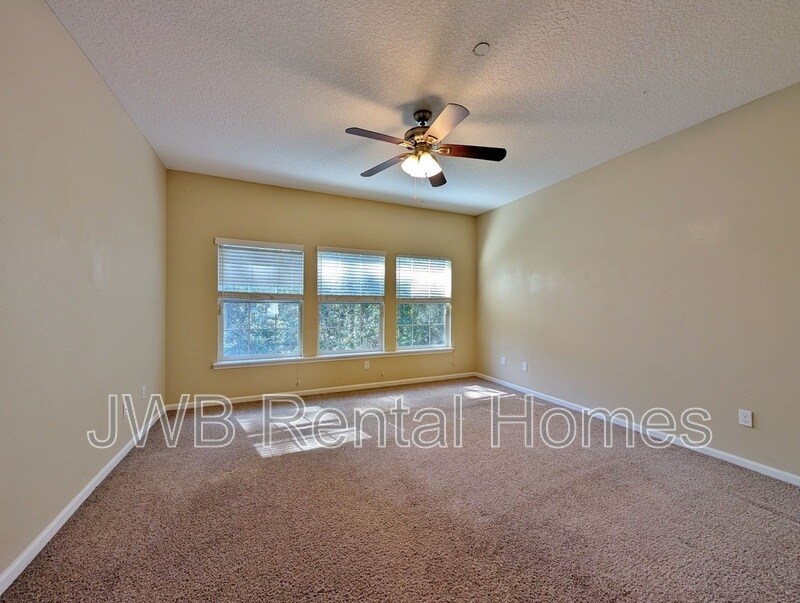 Building Photo - 11311 Estancia Villa Cir