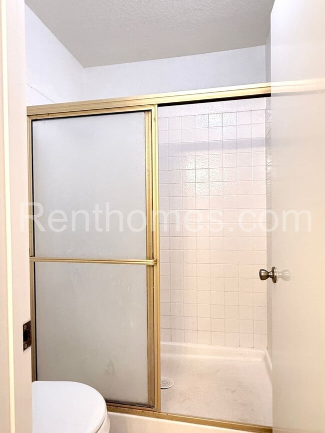 Building Photo - 9937 Dauntless St