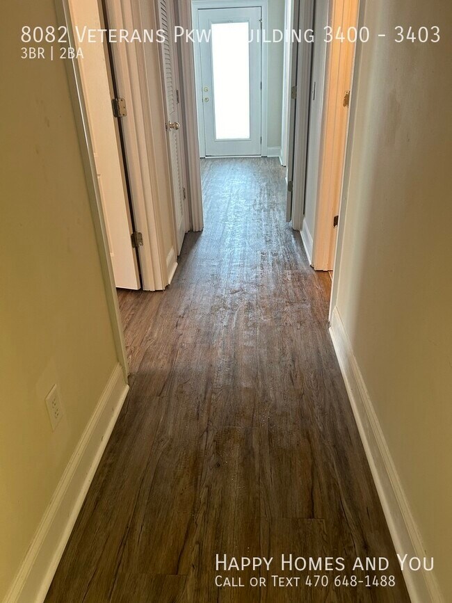 Building Photo - 8082 Veterans Pkwy