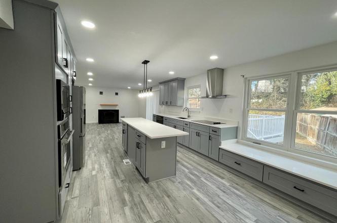 Building Photo - 4026 Jacinth Way