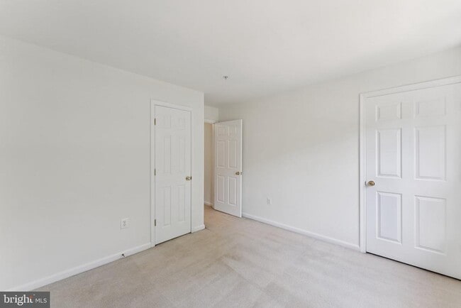 Building Photo - 11892 Breton Ct