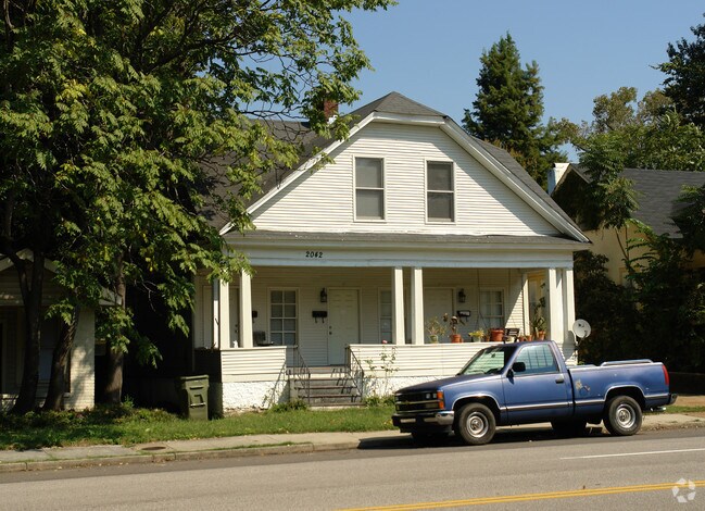Building Photo - 2042 Peabody Ave