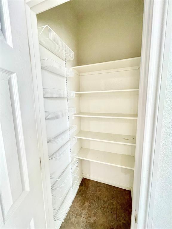 Building Photo - 2419 Allred Dr