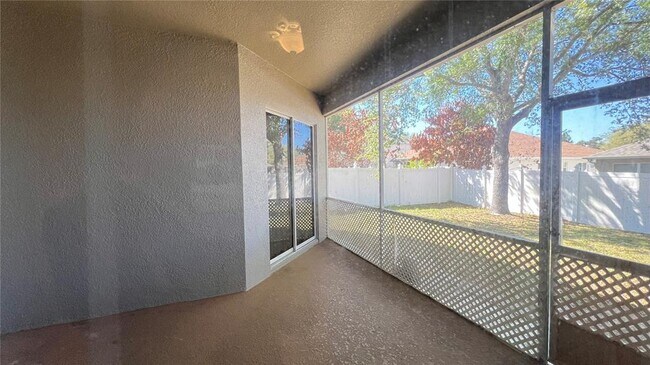 Building Photo - 15343 Grand Haven Dr