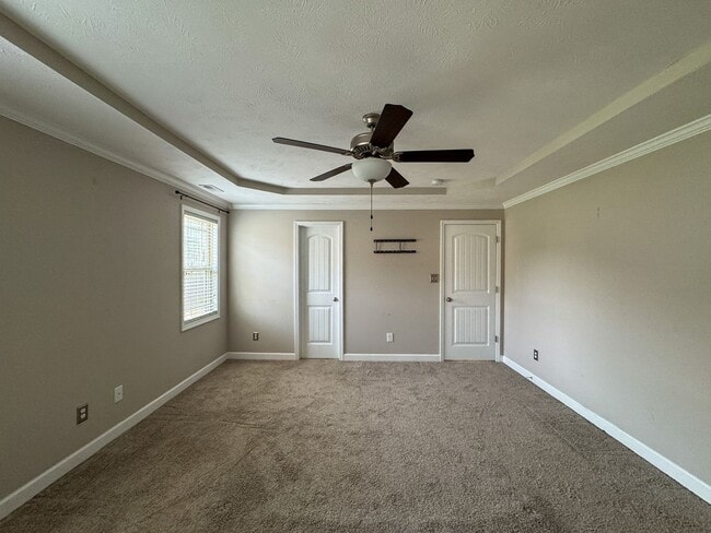 Building Photo - 267 High Leaf Dr