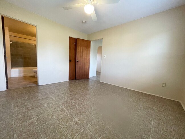 Building Photo - Renovated 1 bedroom 1 bath Winter Park Apa...