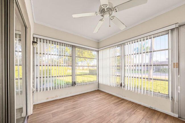 Building Photo - 270 Cape Cod Cir