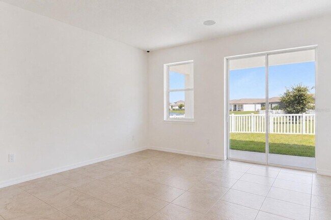 Building Photo - 2824 Neverland Dr
