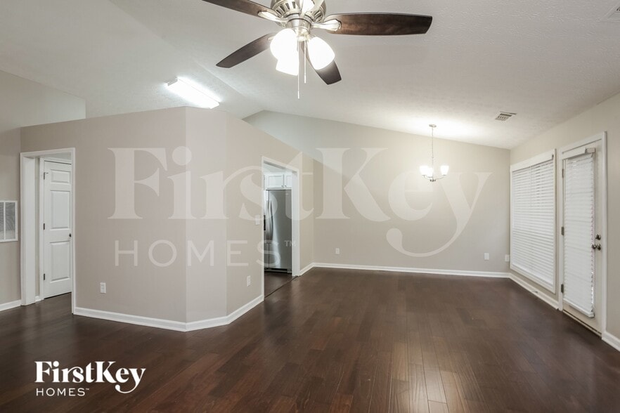 Building Photo - 181 Clarion Rd