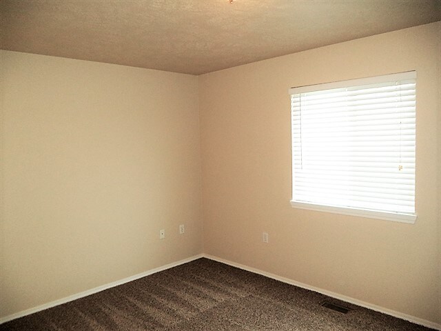 Building Photo - 4497 S Chariot Way