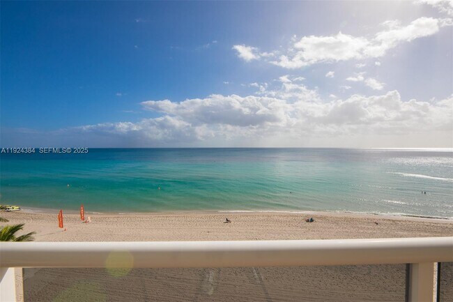 Building Photo - 3725 S Ocean Dr