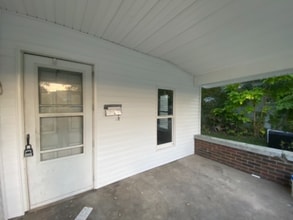 Building Photo - 1 Pratt St