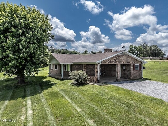 Building Photo - 3655 W Allens Bridge Rd