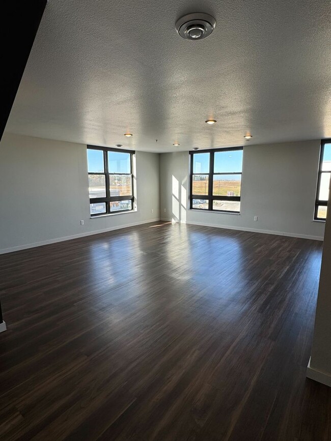 Building Photo - Modern Apartments in North Bismarck