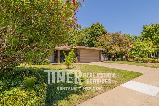 Building Photo - 4935 Kurz Cir