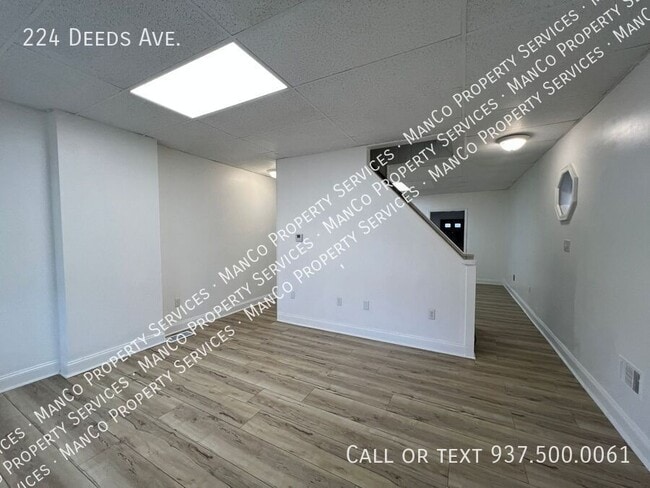 Building Photo - 224 Deeds Ave