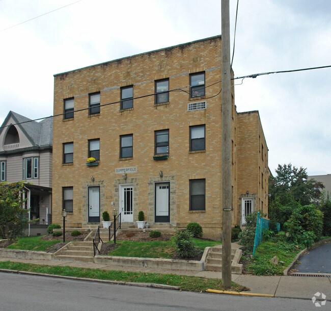 Building Photo - Patriot at Summerfield (FKA Summerfield)